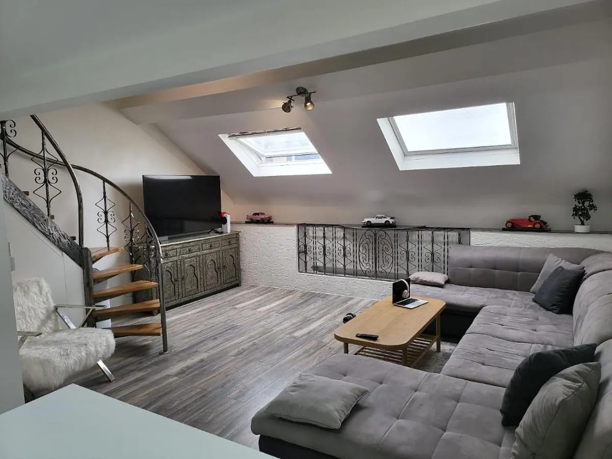 布鲁塞尔Duplex Elegant Situe A 1Min De La Gare Du Nord公寓 布鲁塞尔