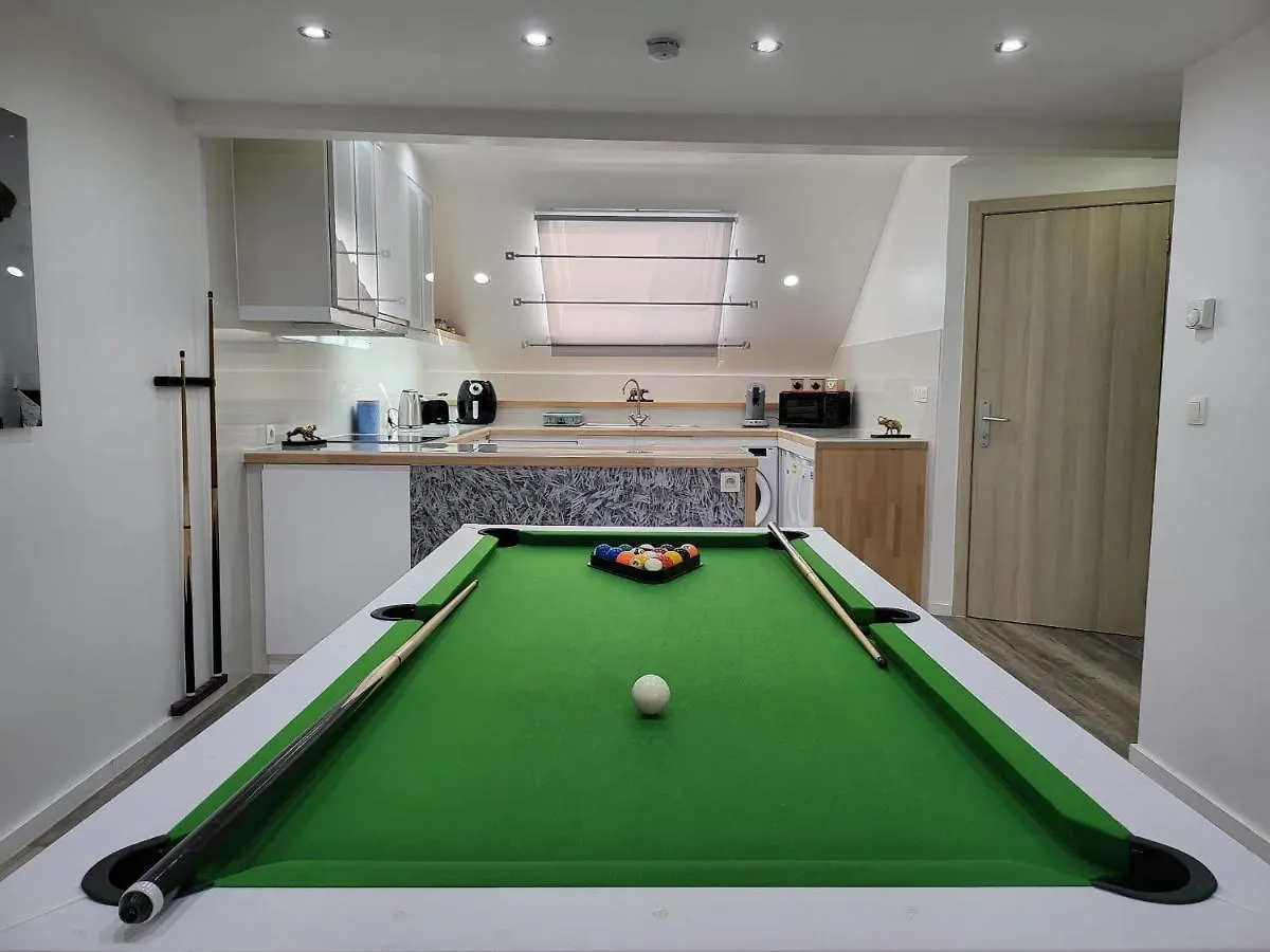 Duplex Elegant Situe A 1Min De La Gare Du Nord Apartment Brussels